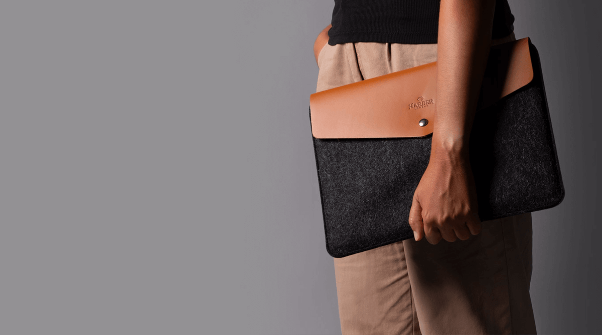 Housse cuir Apple Leather Sleeve pour MacBook Air 13/Pro 13 pouces -  Midnight Blue