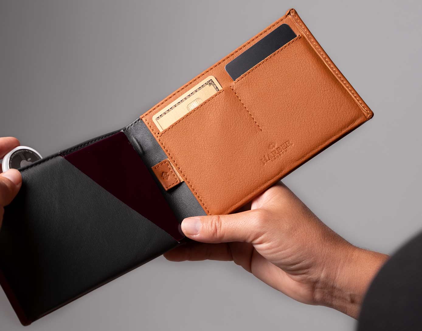 Travel wallet with RFID protection