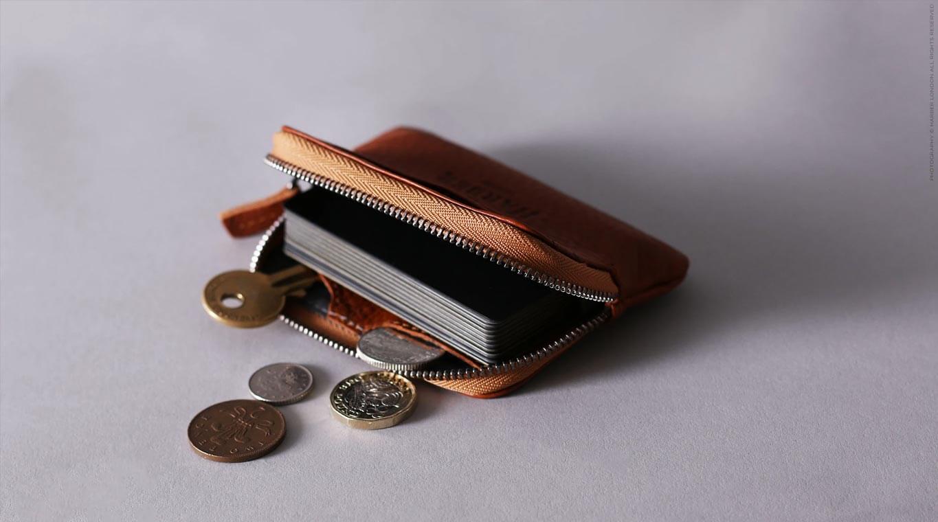 Slim Leather Zip Pouch