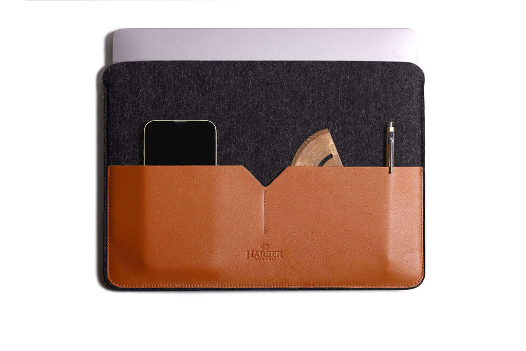 Housse MacBook en cuir beige