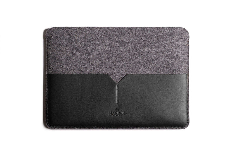 Classic - Leather MacBook Sleeve Black