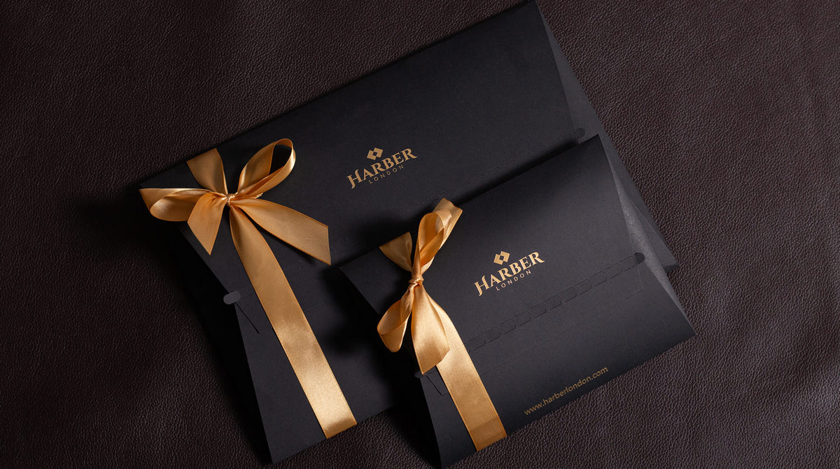 Personalised Father's Day Gifts: Get the Best Leather Gifts for Dad