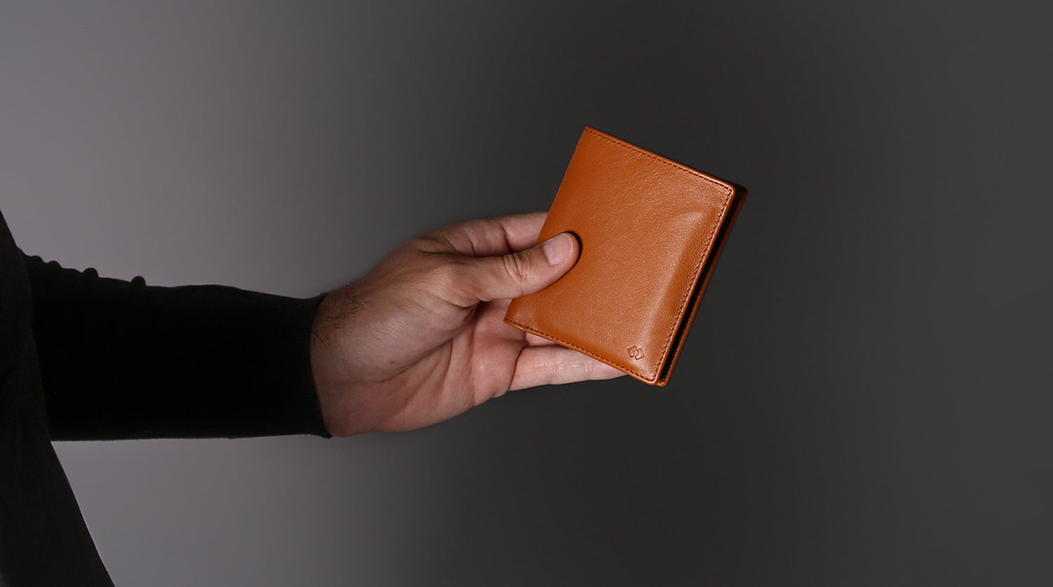 Portafoglio bifold in pelle