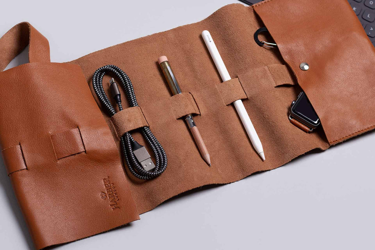 5 leather corporate gifts for clients and colleagues