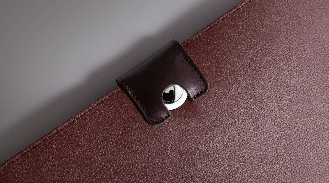 AirTag Pocket Detail