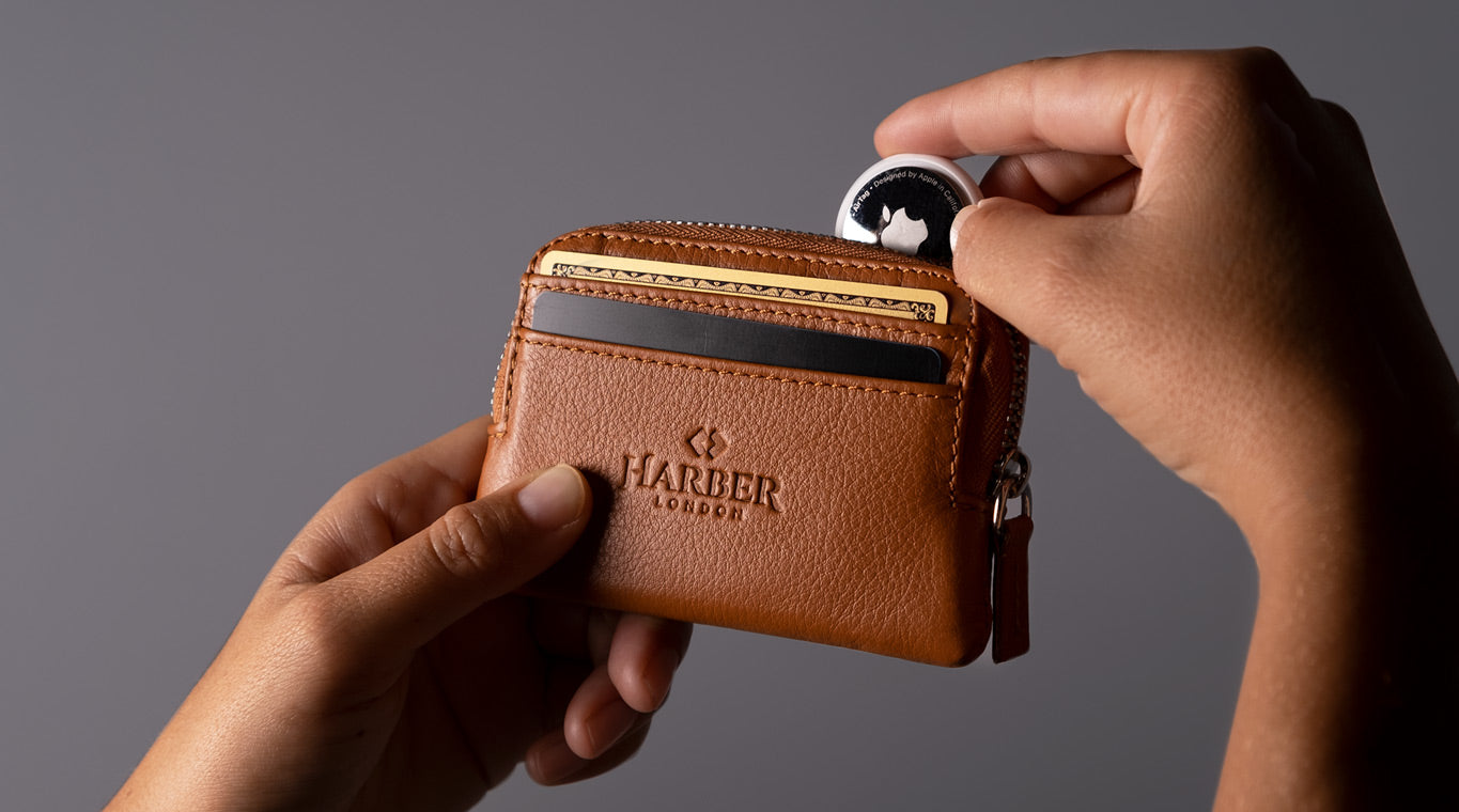 Leather zip coin wallet