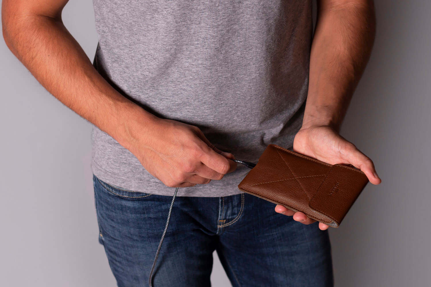 Pochette Enveloppe Magnétique Pour iPhone Marron Foncé