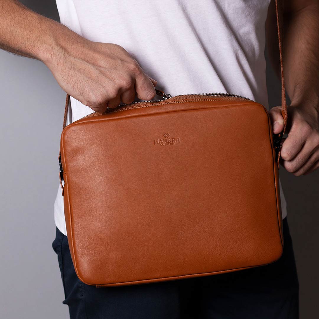 Messenger Bag for MacBook and iPad