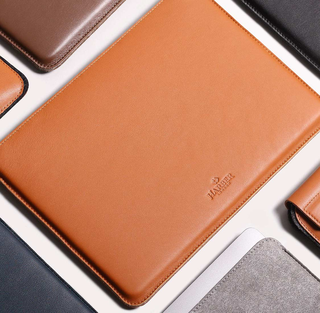 Slim MacBook leather sleeves