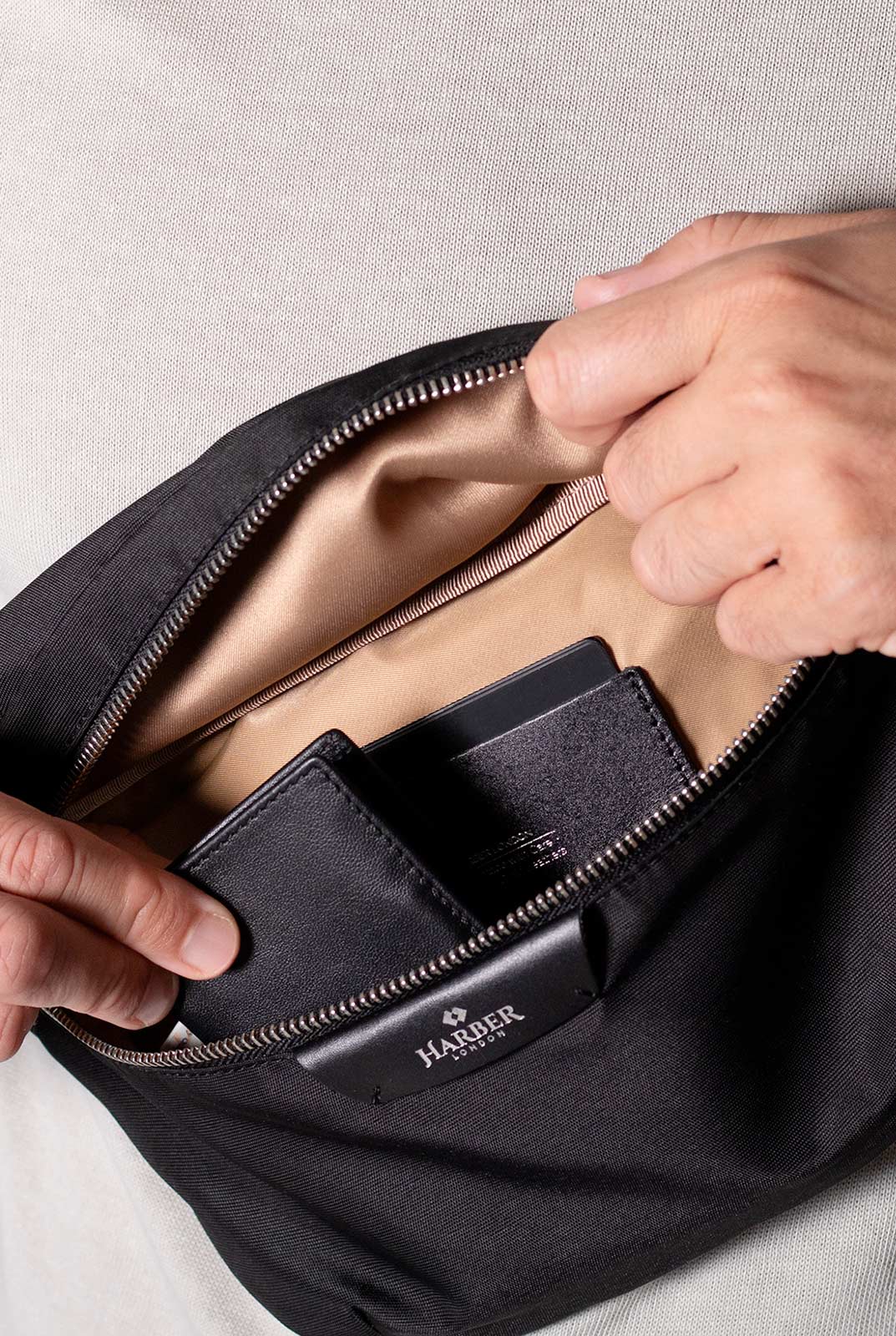Luxurious black sling bag