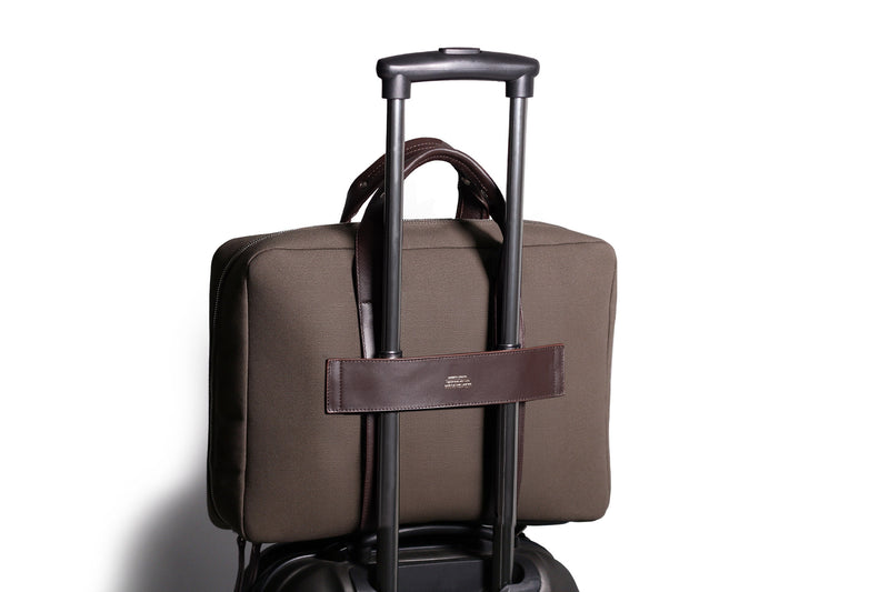 Mocha Fabric / Brown Leather