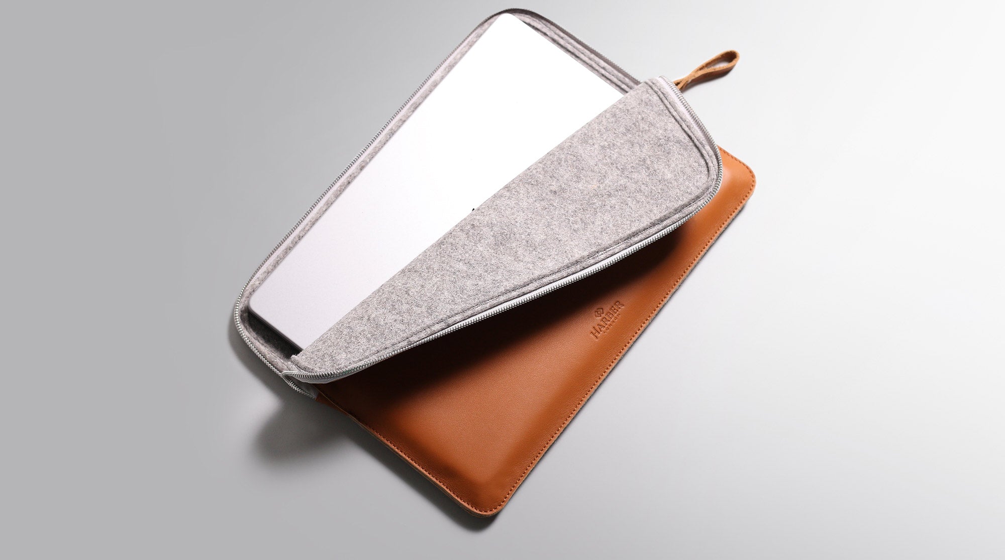 Exquisite MacBook Laptop Case  Ipad case, Gucci purses, Fashion