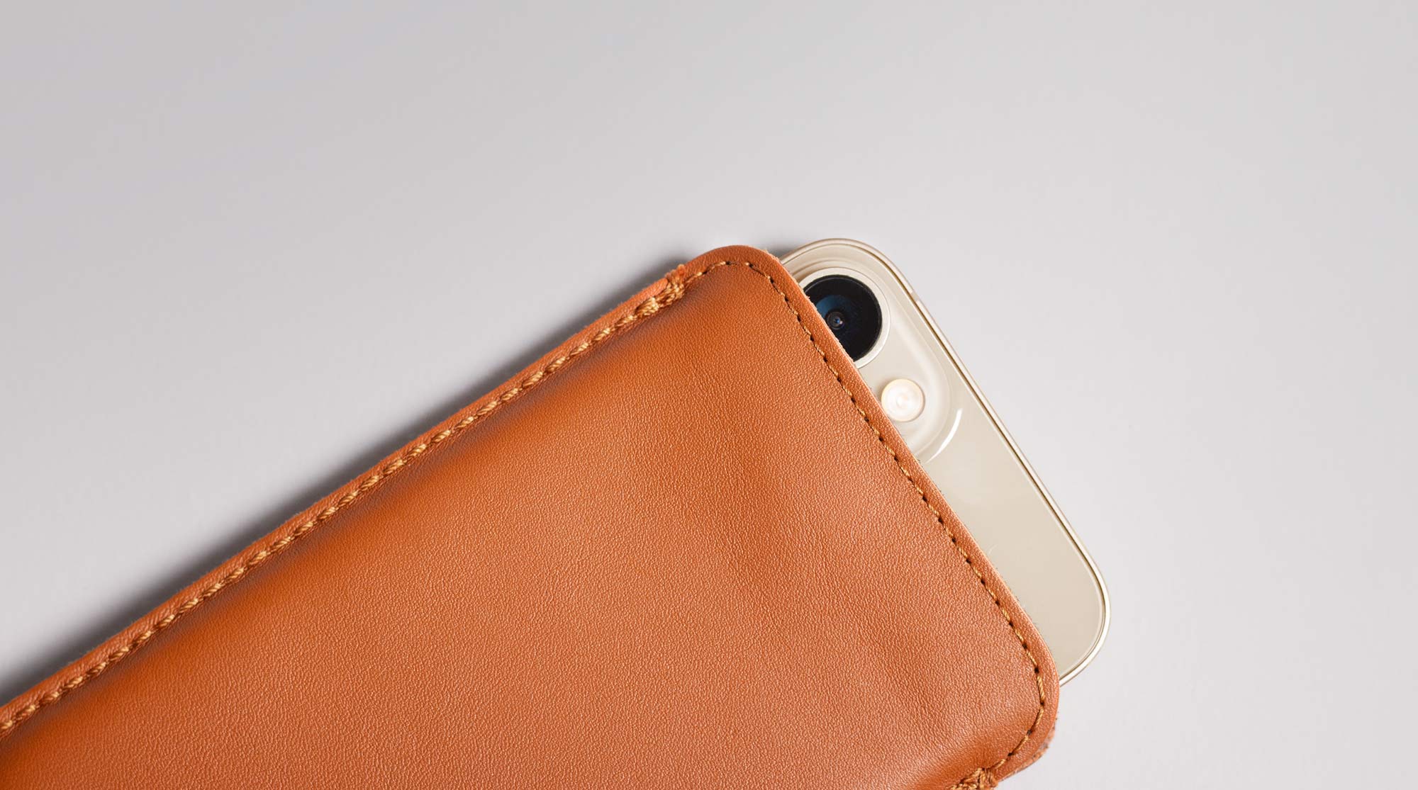 Leather sleeve case for iPhone 15 series and previous versions