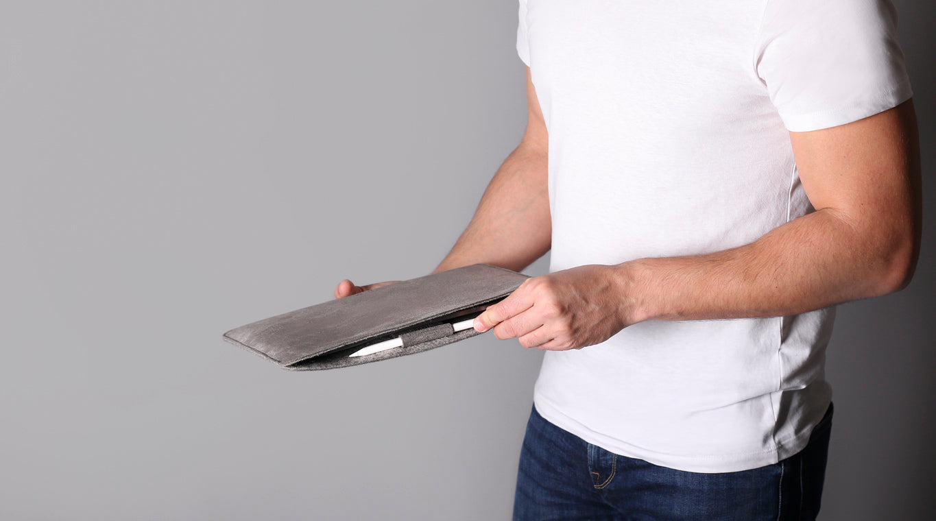 Slim iPad case