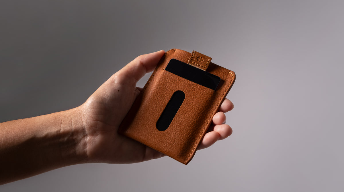 Slim card holder