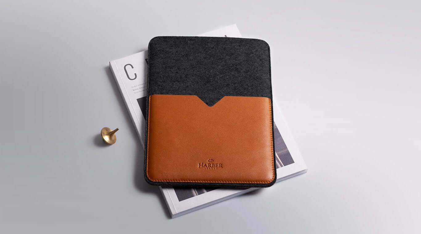 Étui pour iPad en cuir noir Harber London