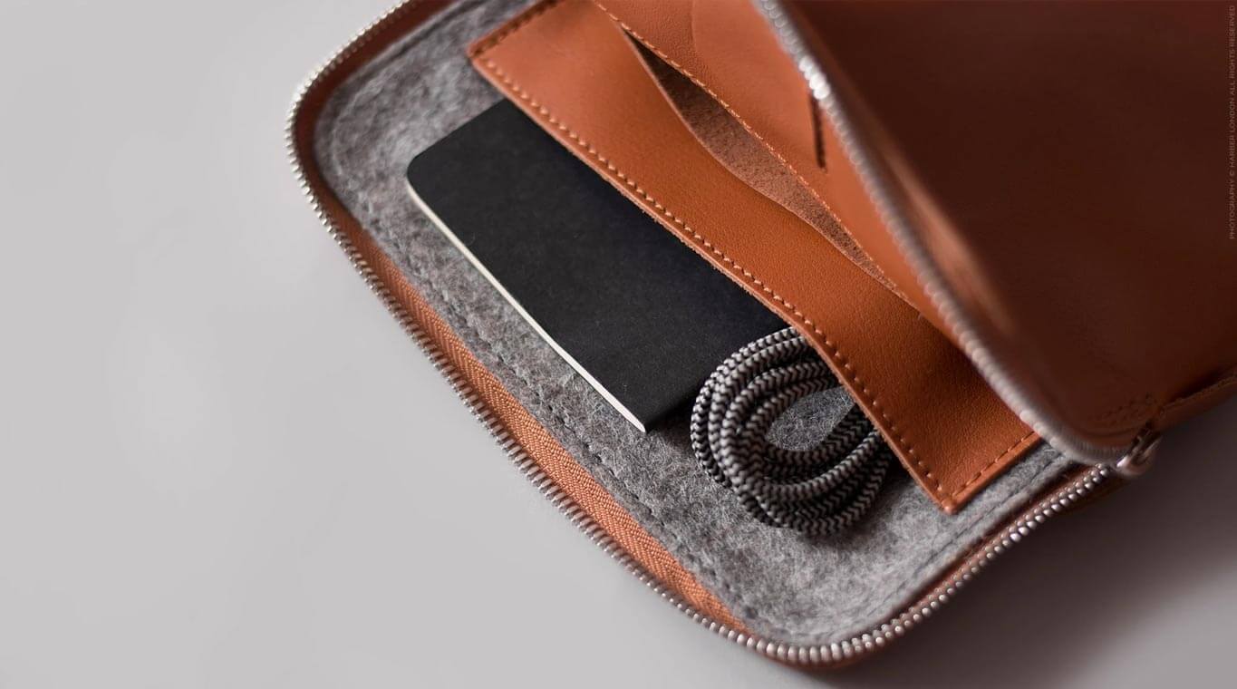 Estuche de cuero fino para portátil