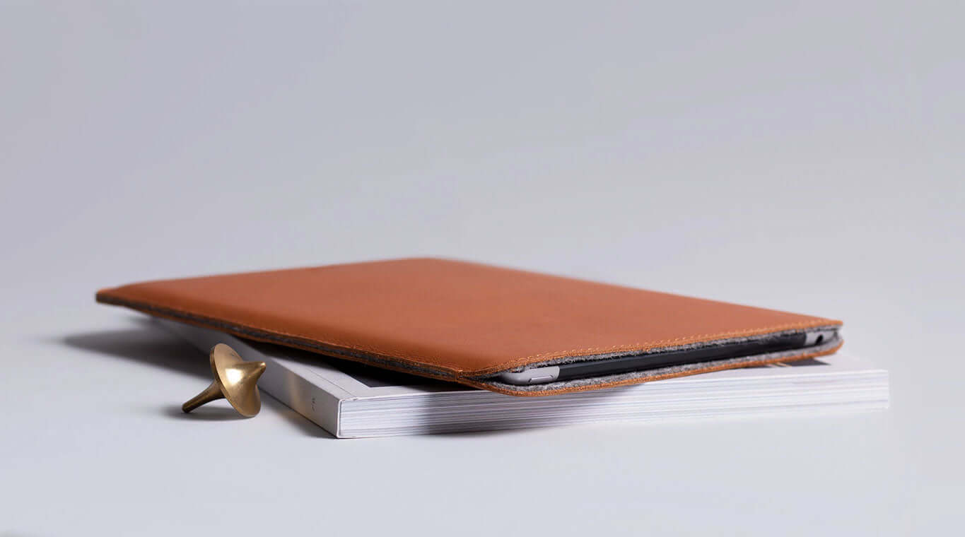 Leather Ipad Messenger Bag — The Handmade Store