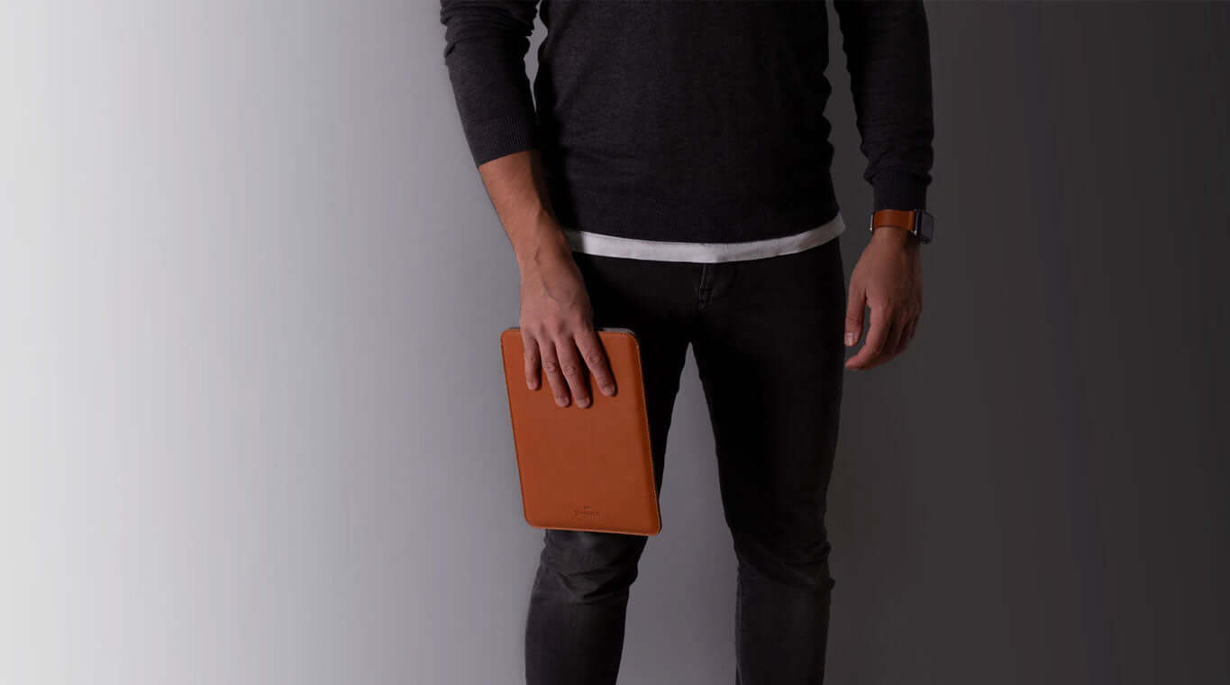 Leather iPad Air 10.9 Sleeve - Black and Black - RYAN London
