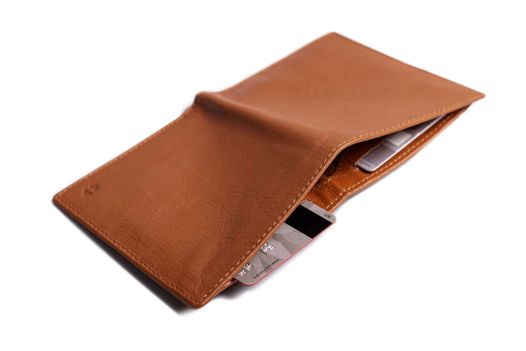 Leather Bifold Zip Wallet with RFID Protection Tan