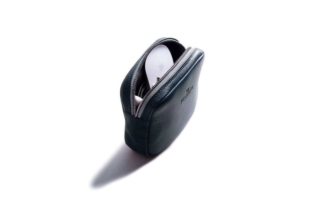 Dopp Kit Made of Real Leather | Harber London