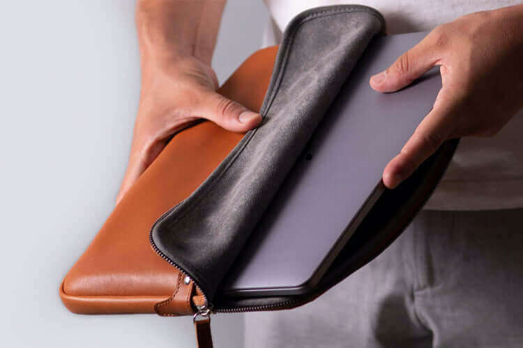 Laptop Case Tan