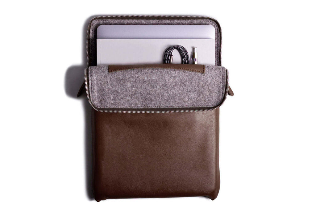 Folio pour ordinateur portable marron foncé