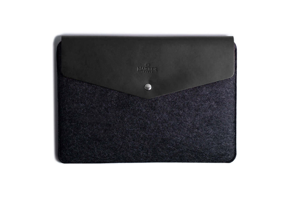 Etui enveloppe en cuir pour Macbook noir