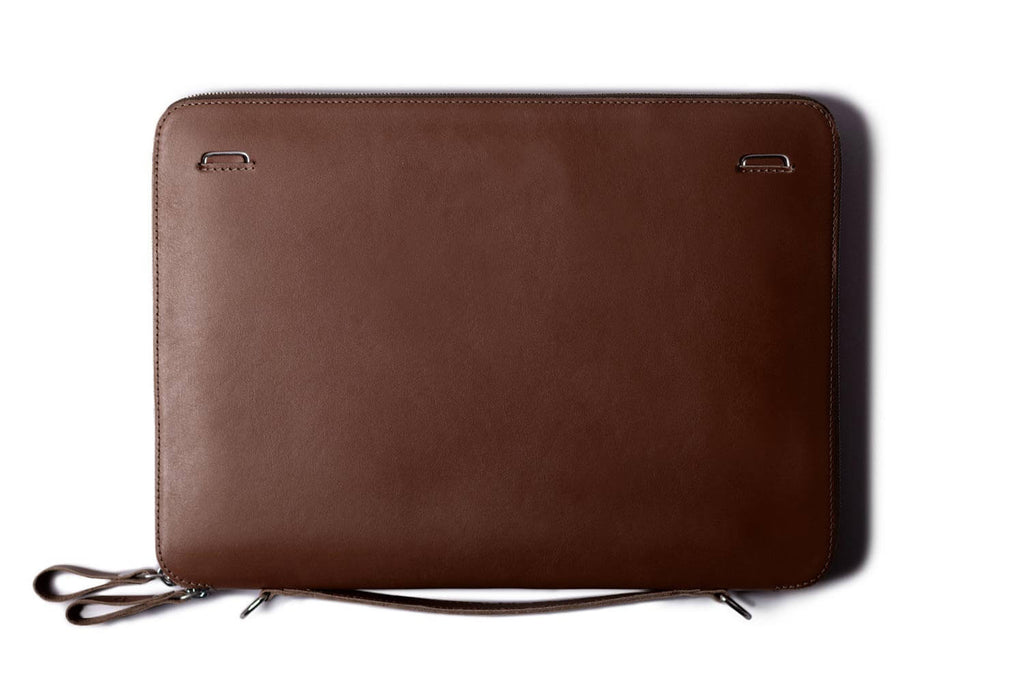 Organiseur Nomad pour iPad Pro et MacBook Pro Marron Foncé