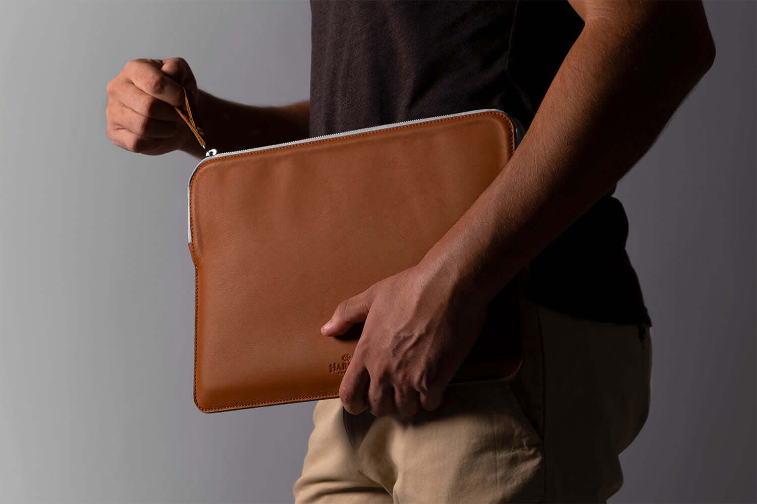 Étui folio fin en cuir pour ordinateur portable n° 7 Tan